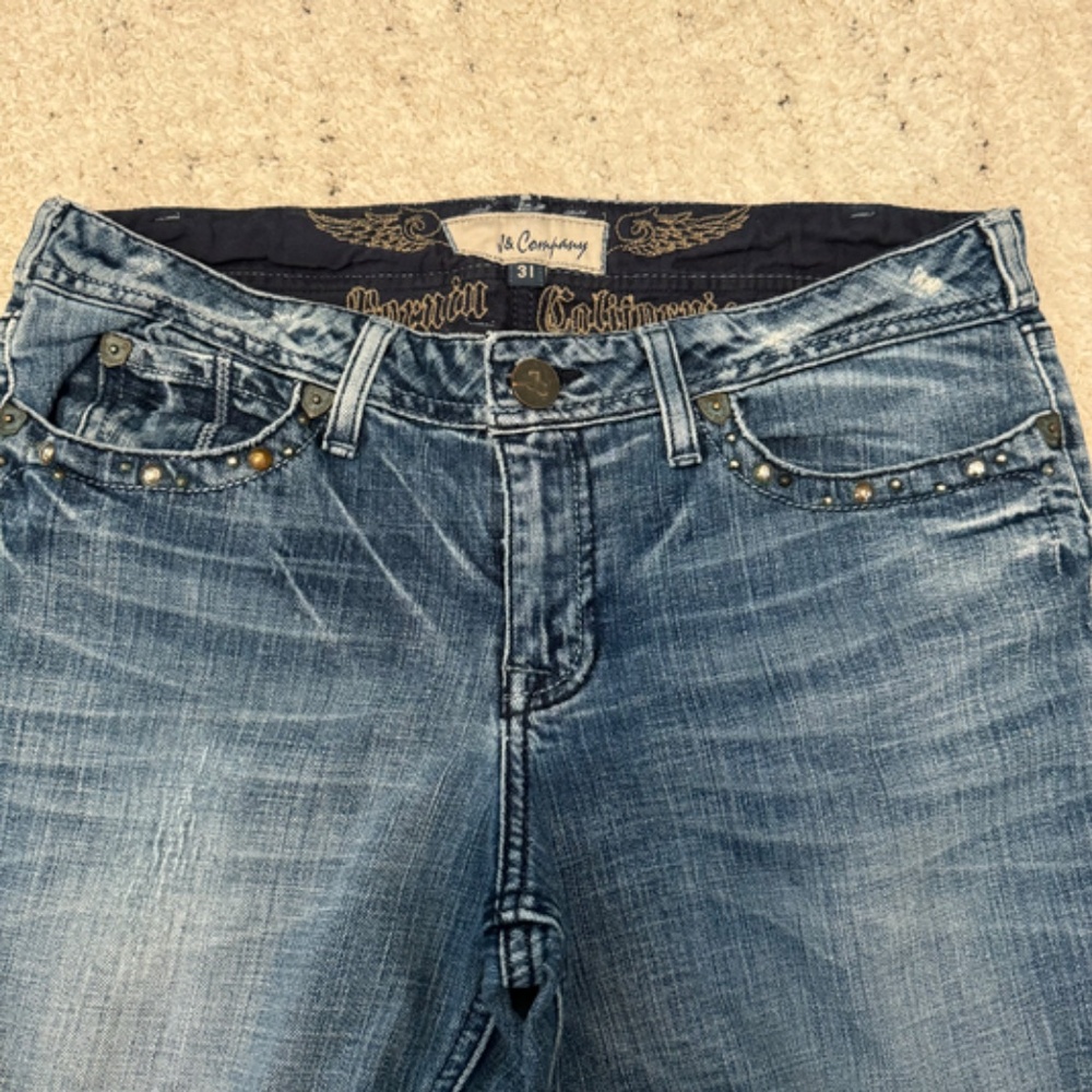 J & Company Detailed Denim Jeans - Picture 2 of 3